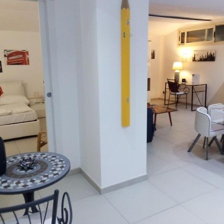 Вилла Trinacria House Scogliera Ачи Костелло Экстерьер фото